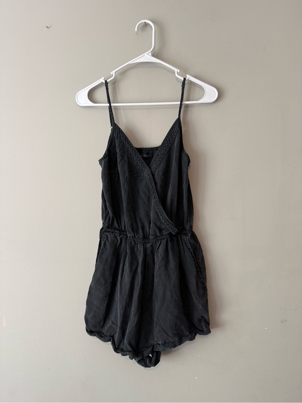 Abercrombie & Fitch Black Women's Sleeveless Romper